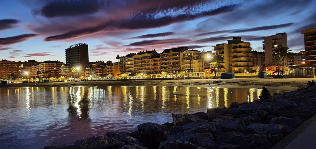 Aurinko 5 Segundo Luminoso Apartamento Con Vistas En Фуeнхирола Екстериор снимка