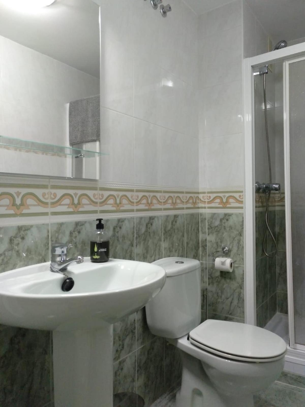 Aurinko 5 Segundo Luminoso Apartamento Con Vistas En Фуeнхирола Екстериор снимка